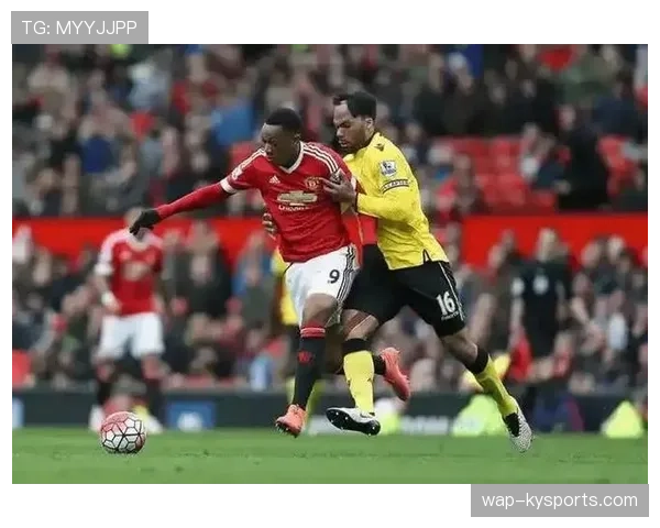 英超战报:曼联2-2维拉,客队两度利用曼联压上后的身后空当得分